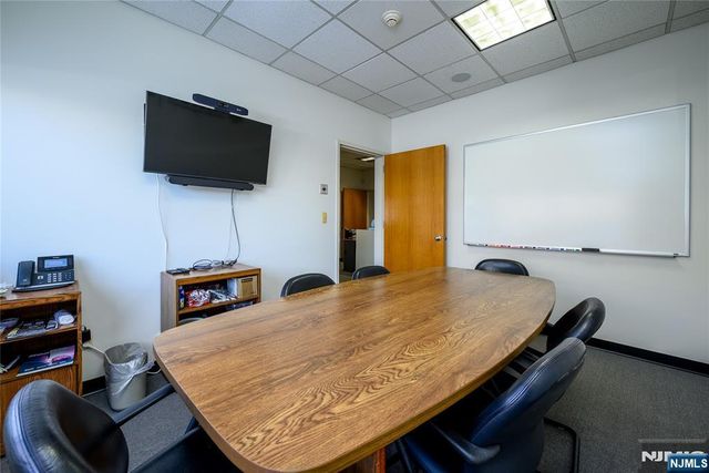 307 W Pleasantview Avenue, Hackensack, NJ 07601