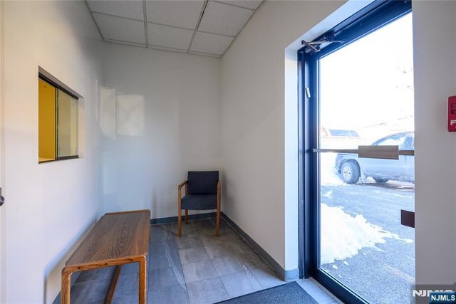 307 W Pleasantview Avenue, Hackensack, NJ 07601