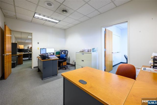 307 W Pleasantview Avenue, Hackensack, NJ 07601