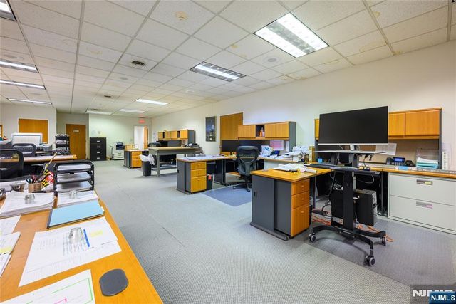 307 W Pleasantview Avenue, Hackensack, NJ 07601