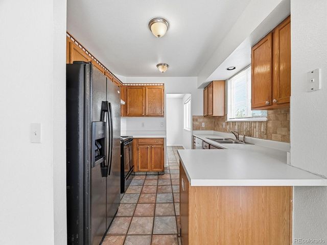 4064 S Himalaya Way, Aurora, CO 80013
