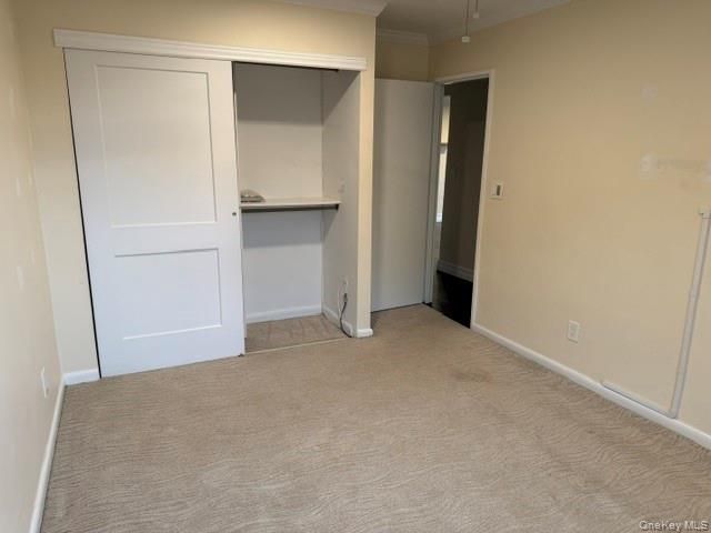 3 Birchwood Court 4M, Mineola, NY 11501