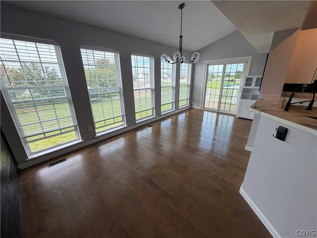 4458 Tabitha Crk Drive, Onondaga, NY 13215