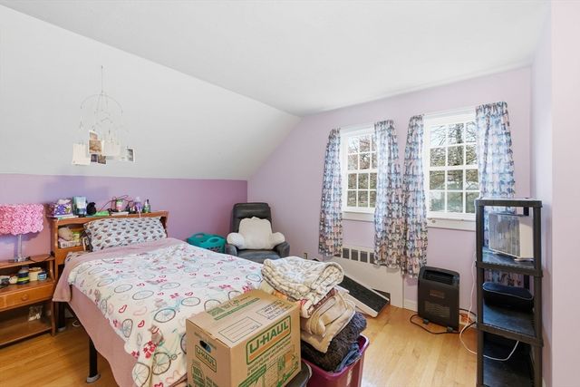 47 Reservoir St, North Attleboro, MA 02760