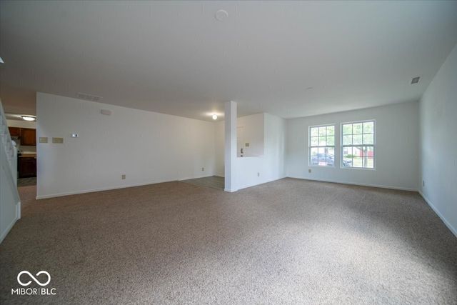 2931 sentiment Lane, Greenwood, IN 46143