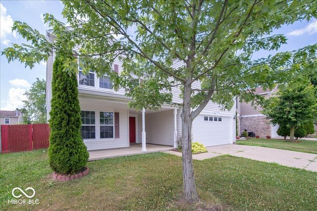 2931 sentiment Lane, Greenwood, IN 46143