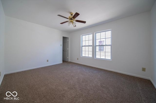 2931 sentiment Lane, Greenwood, IN 46143