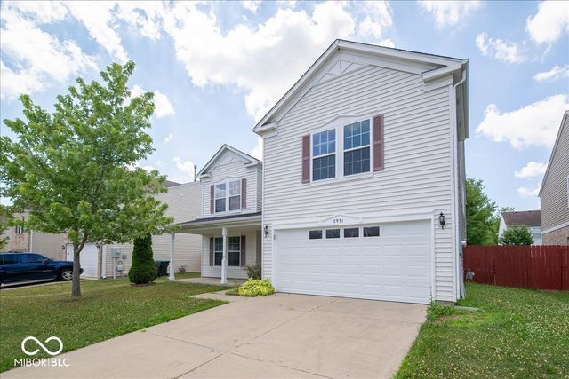 2931 sentiment Lane, Greenwood, IN 46143