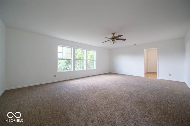 2931 sentiment Lane, Greenwood, IN 46143