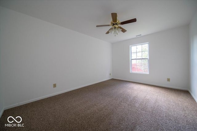 2931 sentiment Lane, Greenwood, IN 46143