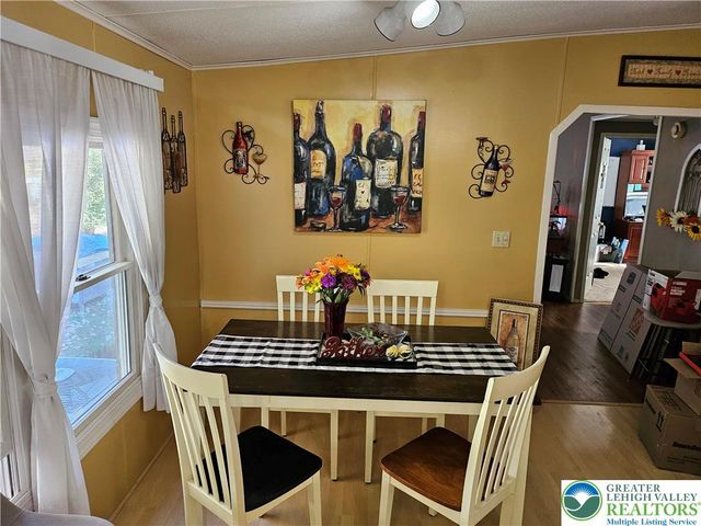 8853 Max Way, Upper Macungie Twp, PA 18031