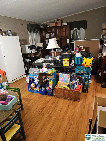 8853 Max Way, Upper Macungie Twp, PA 18031