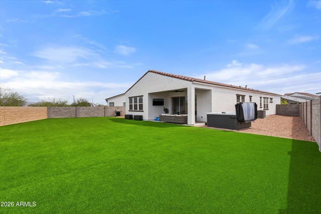 17974 W BIGHORN Avenue, Goodyear, AZ 85338