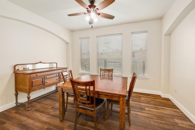 212 Monahans DR, Georgetown, TX 78628