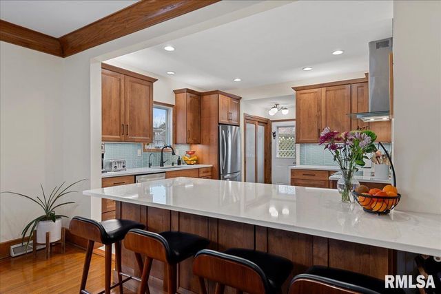 817 S PARK Avenue, Springfield, IL 62704