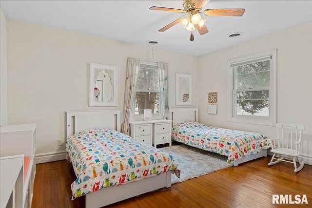 817 S PARK Avenue, Springfield, IL 62704