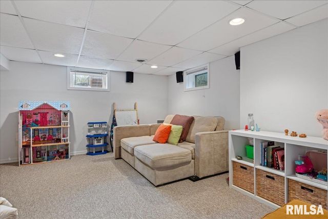 817 S PARK Avenue, Springfield, IL 62704