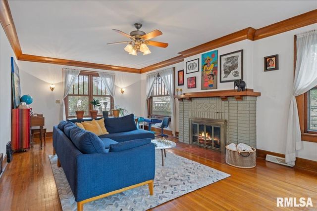 817 S PARK Avenue, Springfield, IL 62704