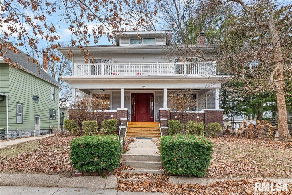 817 S PARK Avenue, Springfield, IL 62704