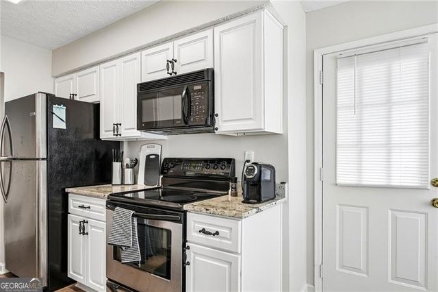 1212 Glenleaf Drive, Peachtree Corners, GA 30092