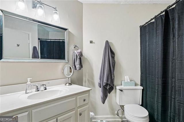 1212 Glenleaf Drive, Peachtree Corners, GA 30092