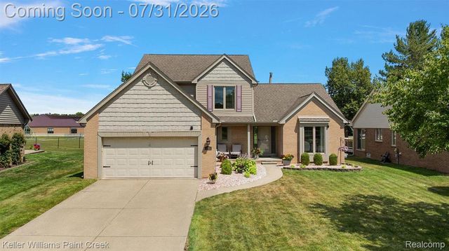 3151 Goldenrod Drive, Rochester Hills, MI 48307