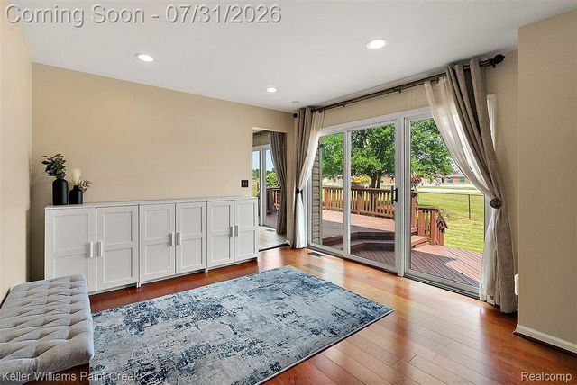 3151 Goldenrod Drive, Rochester Hills, MI 48307