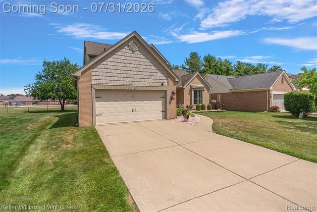 3151 Goldenrod Drive, Rochester Hills, MI 48307