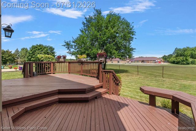 3151 Goldenrod Drive, Rochester Hills, MI 48307