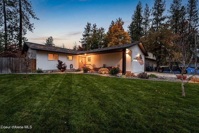 3704 N Woods LN, Coeur d'Alene, ID 83815 property photo