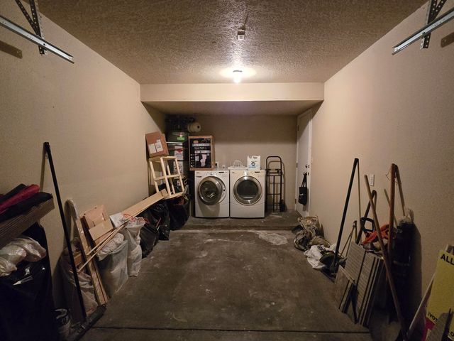 644 Bataan Drive SW, Albuquerque, NM 87121