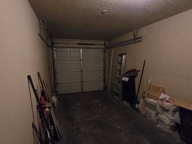 644 Bataan Drive SW, Albuquerque, NM 87121