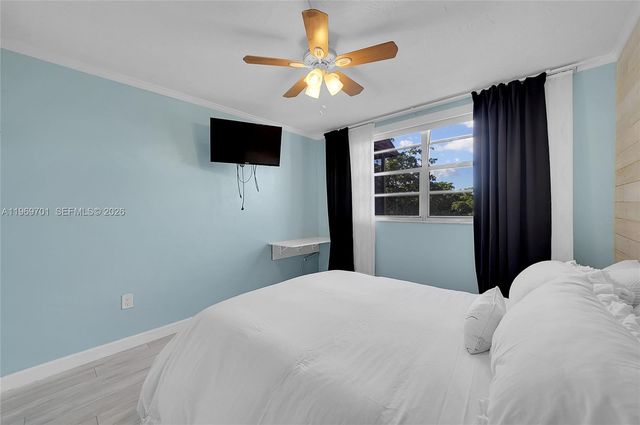 1681 NW 70th Ave 418, Plantation, FL 33313