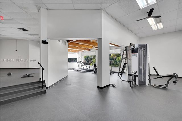 1681 NW 70th Ave 418, Plantation, FL 33313