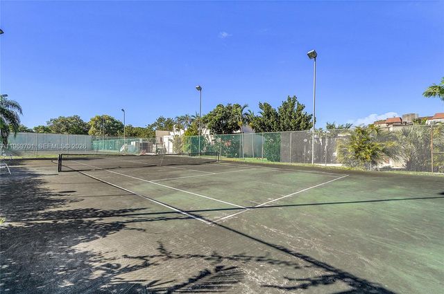 1681 NW 70th Ave 418, Plantation, FL 33313