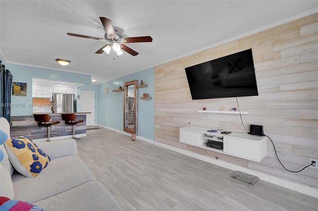 1681 NW 70th Ave 418, Plantation, FL 33313