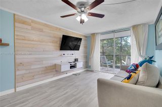 1681 NW 70th Ave 418, Plantation, FL 33313