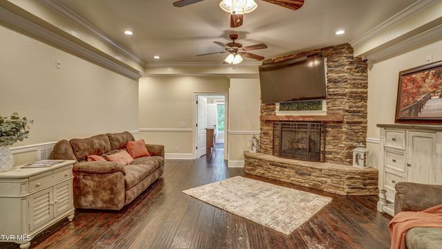 167 Tailwater Road, Bluff City, TN 37618
