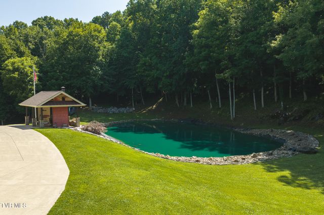 167 Tailwater Road, Bluff City, TN 37618