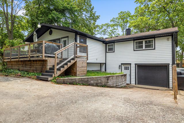 2203 Florimond Drive, Michigan City, IN 46360