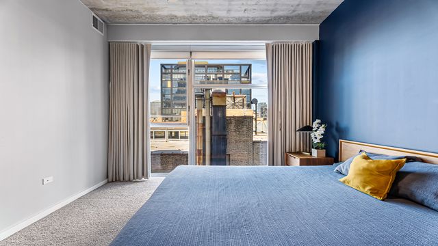 630 N Franklin Street 812, Chicago, IL 60654