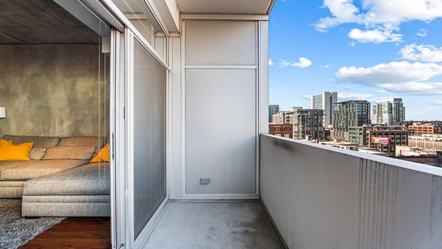 630 N Franklin Street 812, Chicago, IL 60654