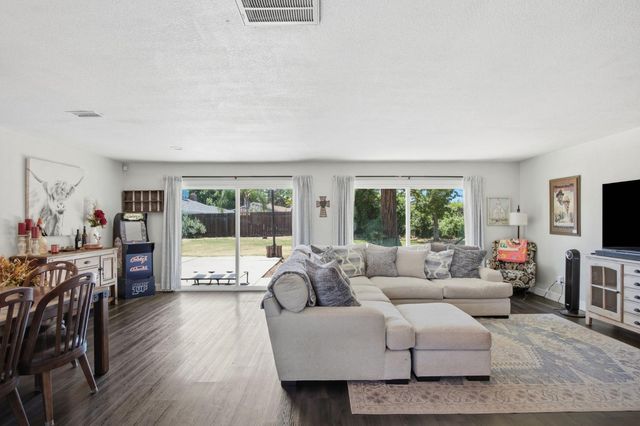 8723 Cabra Ct, Elk Grove, CA 95624