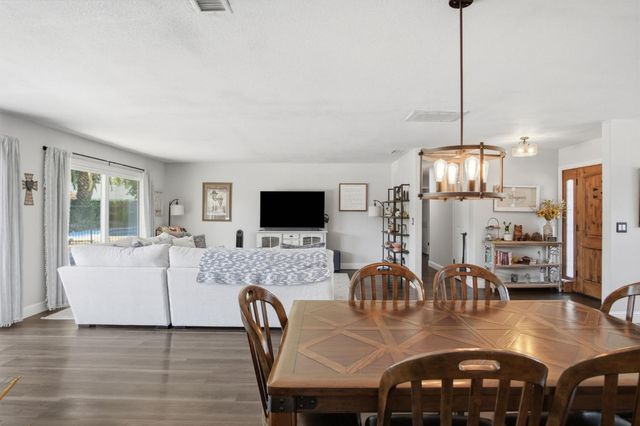 8723 Cabra Ct, Elk Grove, CA 95624