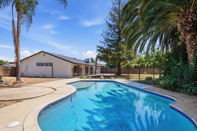 8723 Cabra Ct, Elk Grove, CA 95624