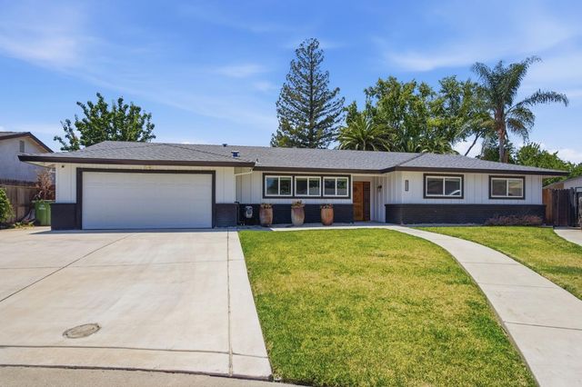 8723 Cabra Ct, Elk Grove, CA 95624