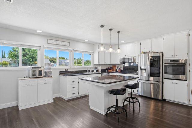 8723 Cabra Ct, Elk Grove, CA 95624