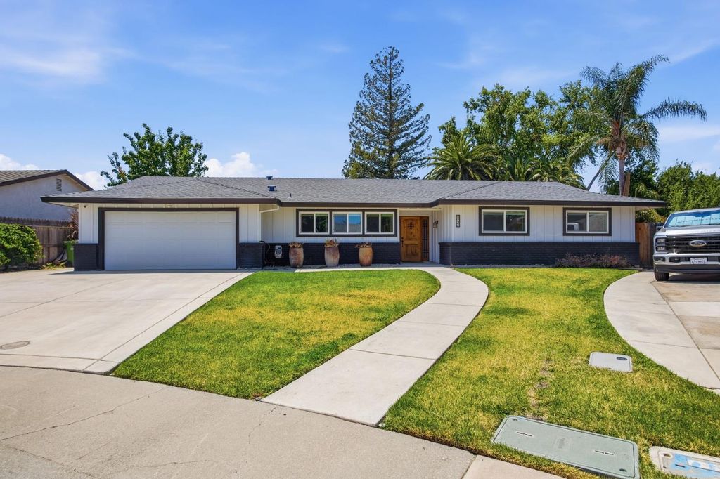 8723 Cabra Ct, Elk Grove, CA 95624