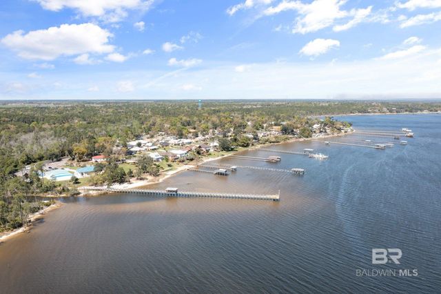 63 Buena Vista Drive, Lillian, AL 36549