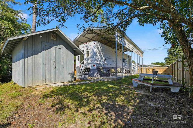 63 Buena Vista Drive, Lillian, AL 36549